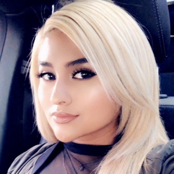 🖤POSH AMBASSADOR GABRIELLE 🖤 - Picture 8 of 8